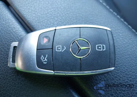 2020 Mercedes-Benz A 220 4Matic from USA, damaged, VIN WDD3G4FB5LW038503